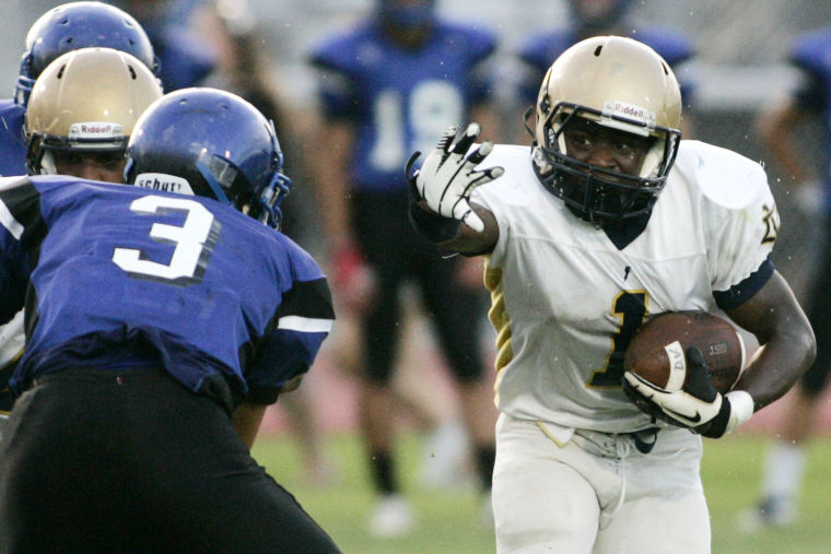 Football: DV vs Chandler